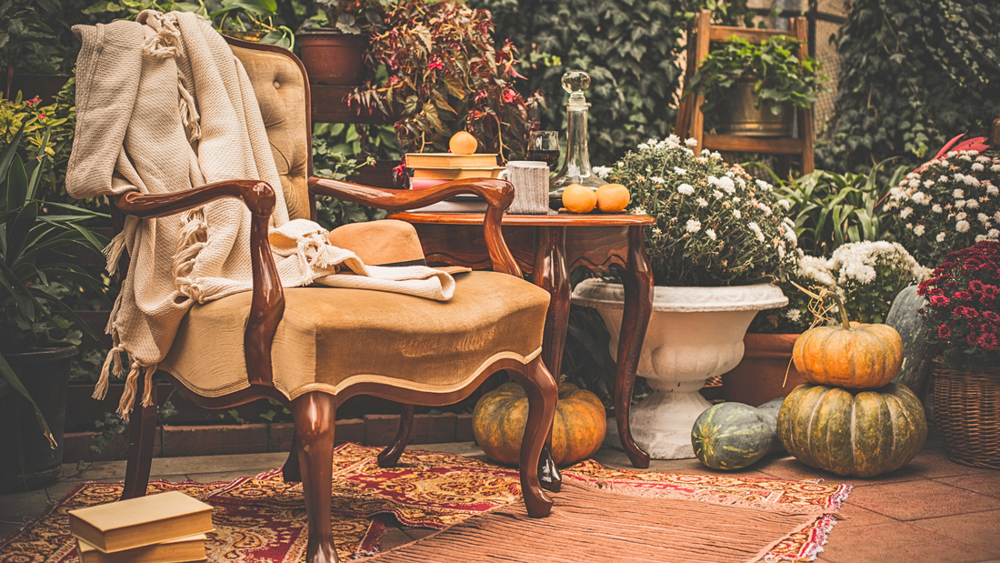 The Ultimate Guide to Sustainable Outdoor Home Decor for Autumn 2024