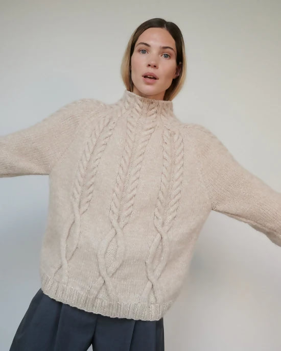 Ūla Sweater