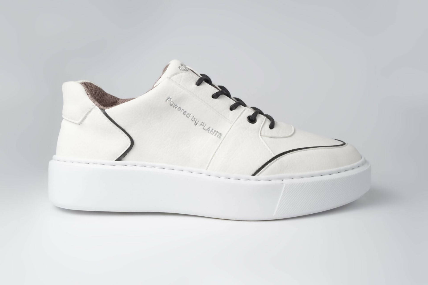 EMI low sneakers: off-white